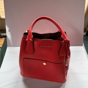 Michael Kors orange Shoulder Bag